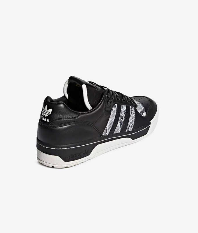 United Arrows  Sons RIVALRY LO 'CORE BLACK/CHALK WHITE'