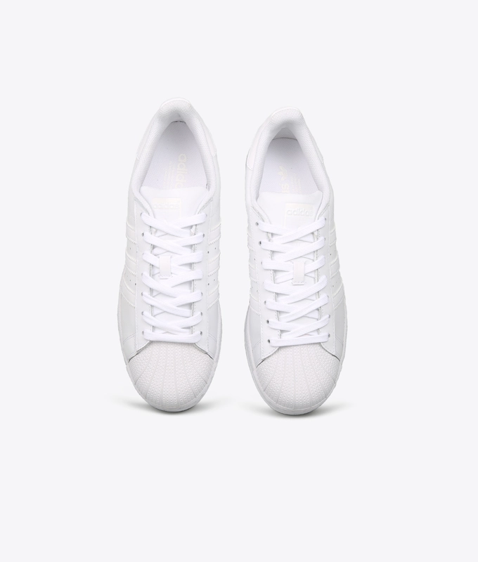 Superstar 'Triple White'