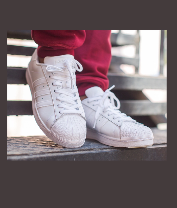 Superstar 'Triple White'
