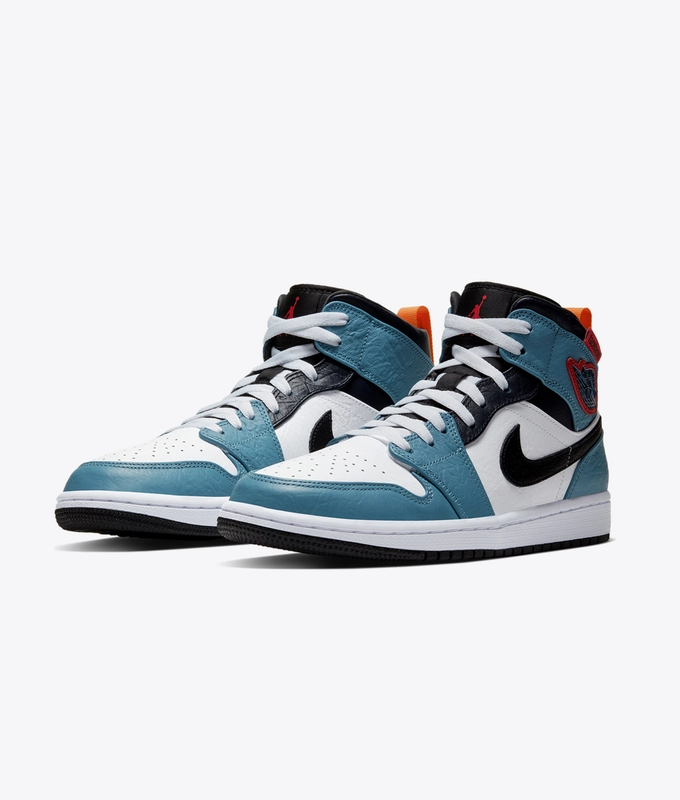 AJ1 MID SE