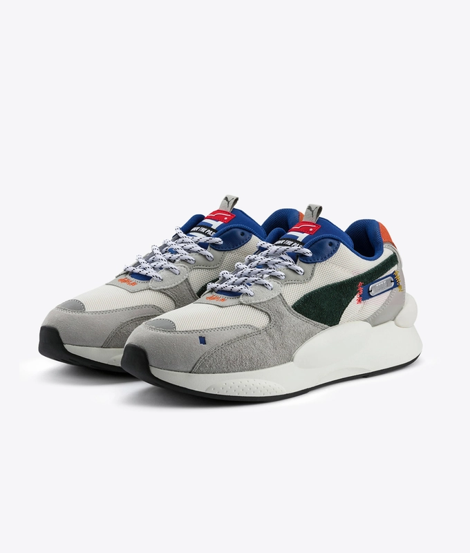 RS 98 Ader Error 'Whisper White-Surf The Web'