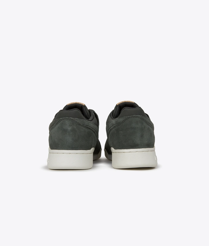 WORKOUT PLUS MU TXT 'DARK CYPRESS/SAHARA/CHALK'