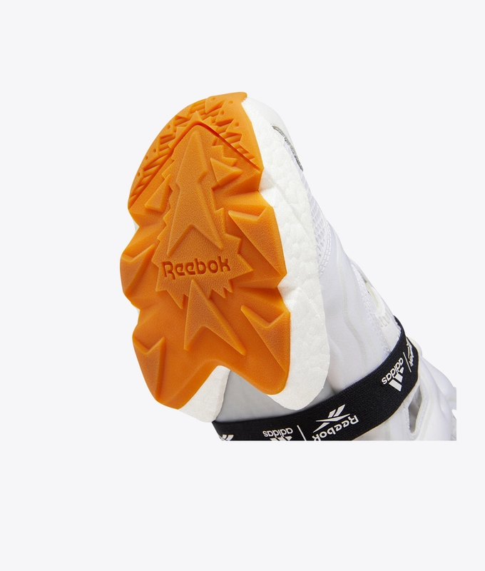 INSTAPUMP FURY BOOST 'WHITE/BLACK/RBKG06'
