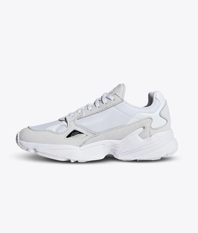 FALCON W 'FTWWHT/FTWWHT/CRYWHT'