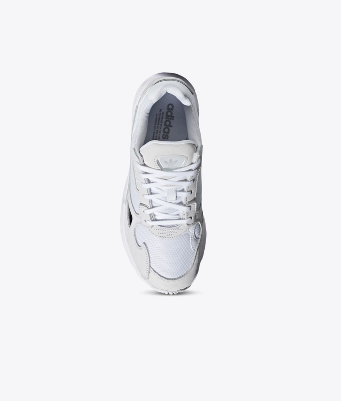 FALCON W 'FTWWHT/FTWWHT/CRYWHT'
