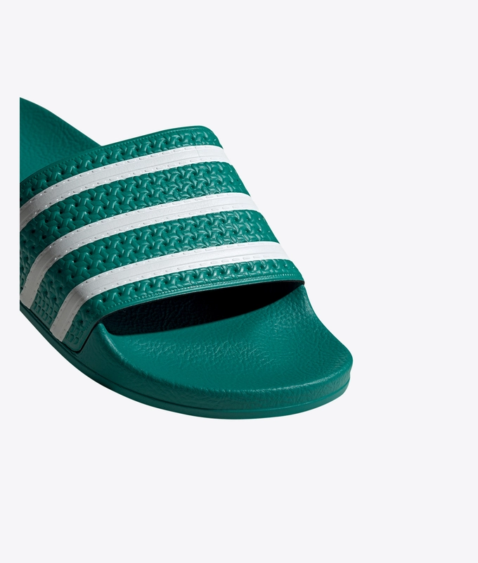 ADILETTE 'glory green/ftwr white/glory green'