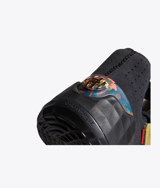 Harden Vol4 'Core Black/Gold Met/Scarlet'