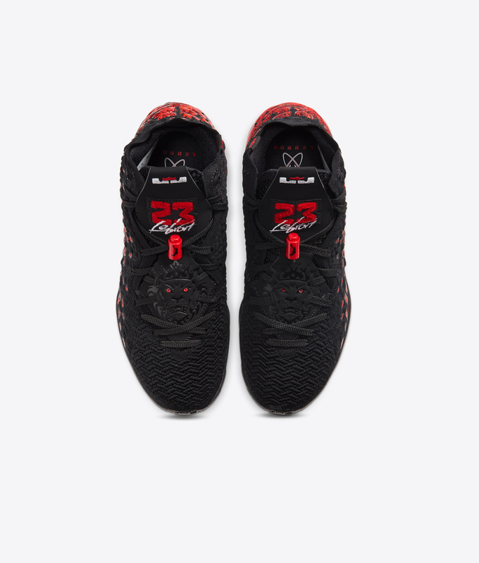 LEBRON XVII 'BLACK/WHITE-UNIVERSITY RED'