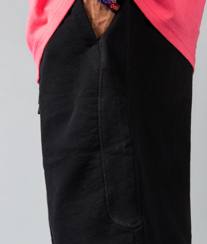 VEGNONVEG CLASSIC SHORTS 'BLACK'
