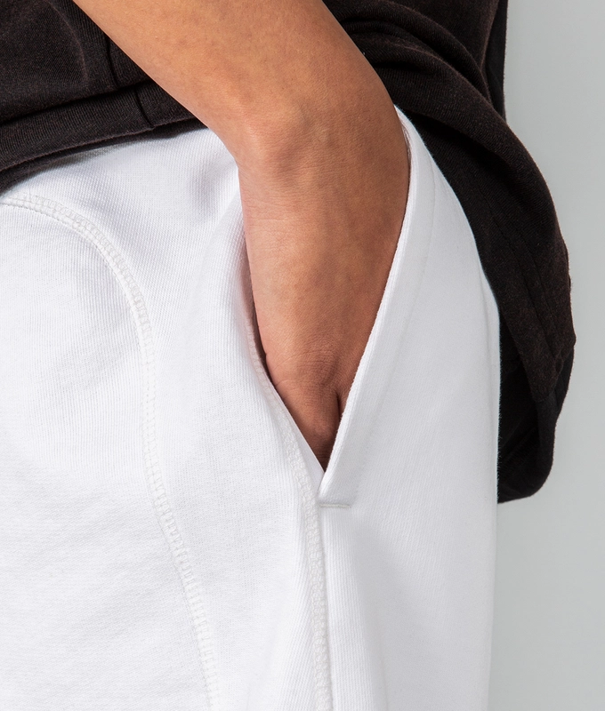 VEGNONVEG CLASSIC SHORTS 'WHITE'