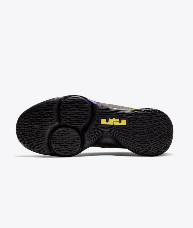LEBRON WITNESS IV EP 'BLACK/VOLTAGE PURPLE-OPTI YELLOW-WHITE'