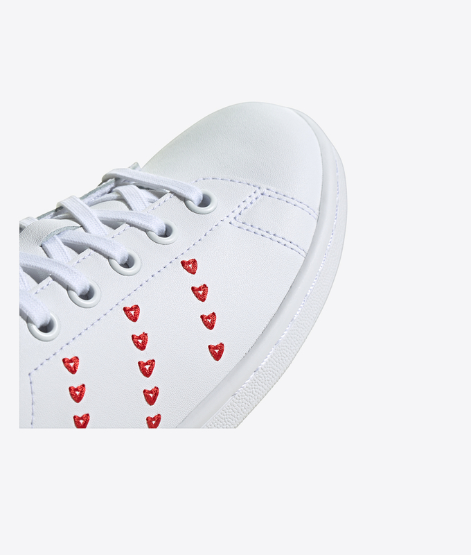 STAN SMITH J 'FTWWHT/FTWWHT/LUSRED'