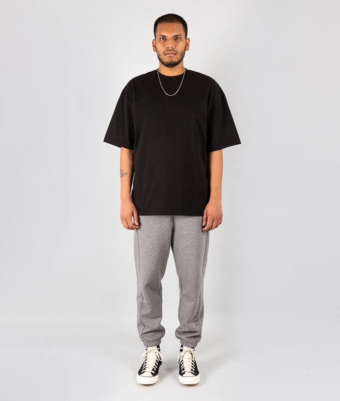 Plain Over Sized Tee 'Black'