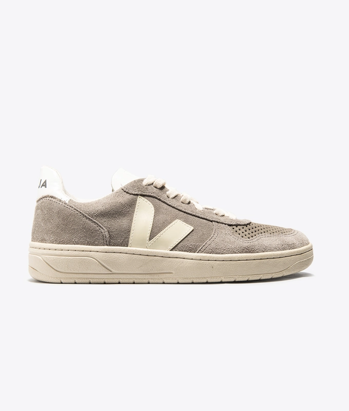 Veja V10 SUEDE 'MOONROCK'