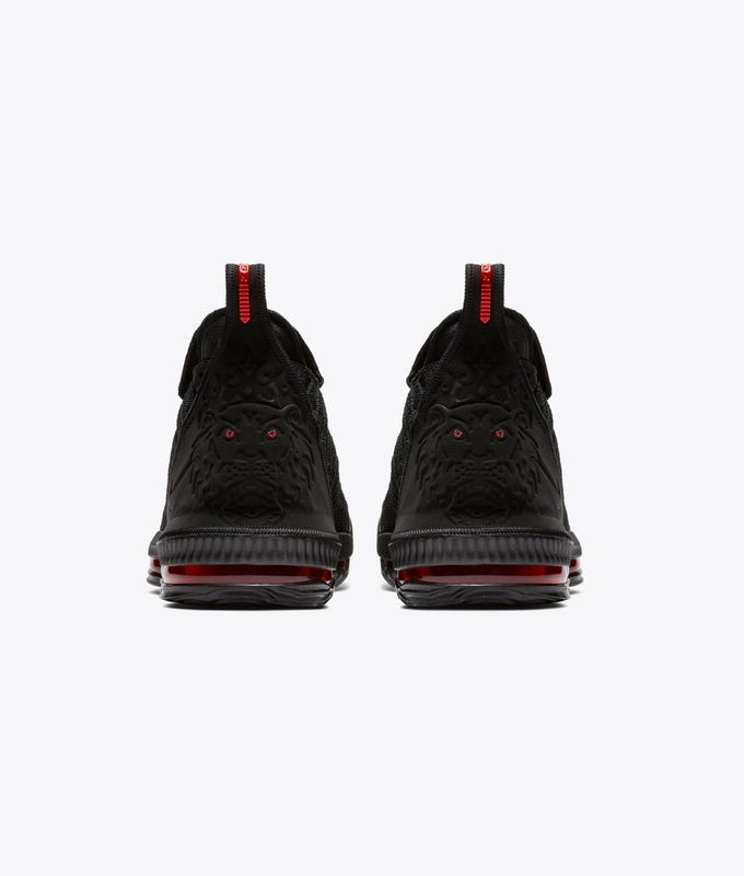 LEBRON XVI 'BLACK/BLACK-UNIVERSITY RED'