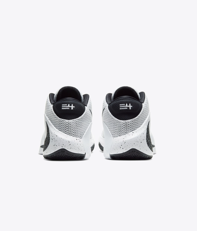 ZOOM FREAK 1 'WHITE/WHITE-BLACK'