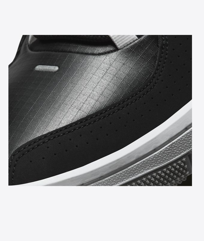JORDAN META-MORPH UTILITY 'BLACK/SILVER-WHITE'