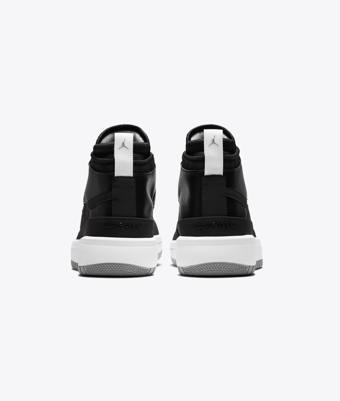 JORDAN META-MORPH UTILITY 'BLACK/SILVER-WHITE'