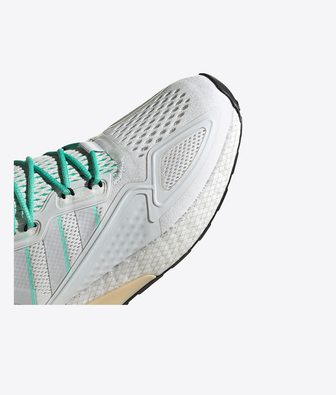 ZX 2K BOOST 'crystal white'