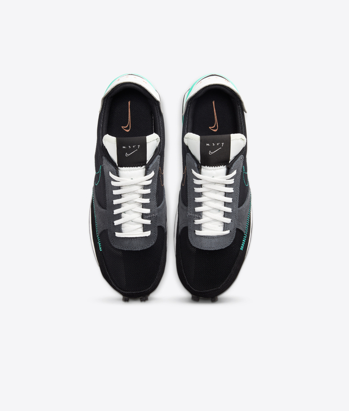 NIKE DBREAK-TYPE 'BLACK/MENTA-SUMMIT WHITE-ANTHRACITE'