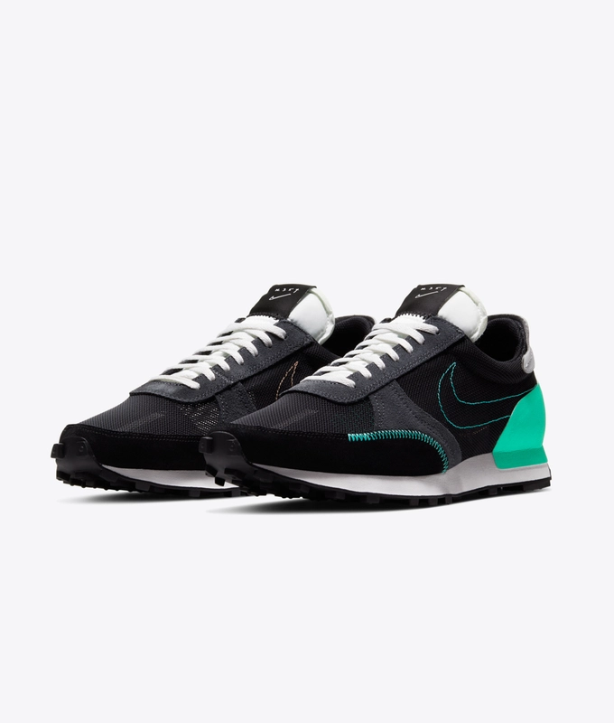 NIKE DBREAK-TYPE 'BLACK/MENTA-SUMMIT WHITE-ANTHRACITE'