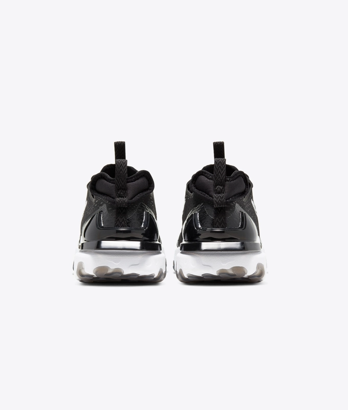 NIKE REACT VISION 'BLACK/WHITE-BLACK'