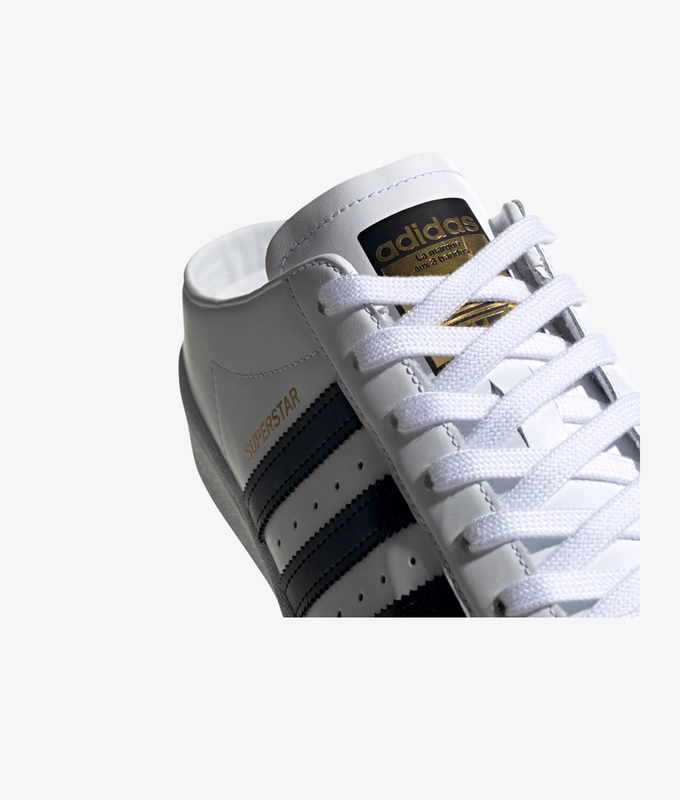 SUPERSTAR MULE 'CLOUD WHITE / CORE BLACK / CLOUD WHITE'