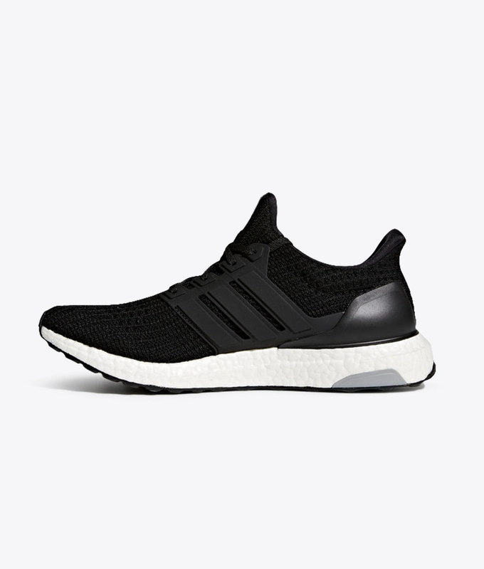 ULTRABOOST 'CORE BLACK'