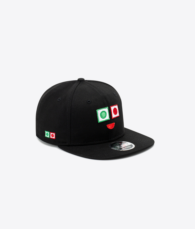 X NEW ERA 'I SEE FACES' 9FIFTY SNAPBACK HAT 'BLACK'