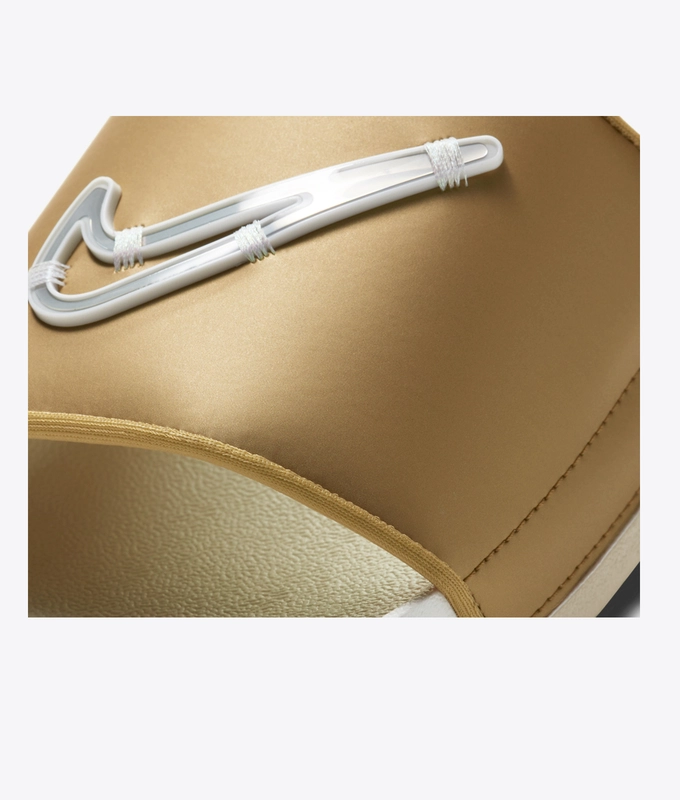 WMNS NIKE OFFCOURT SLIDE SE 'Golden'