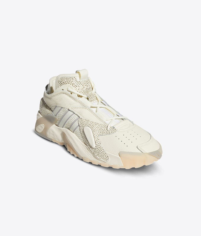STREETBALL 'cream white'