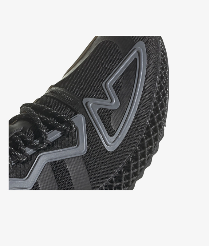 ZX 2K 4D 'core black/core black/core black'