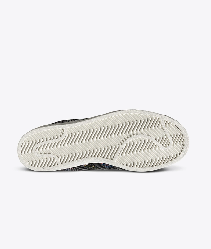 SUPERSTAR UP W 'core black'
