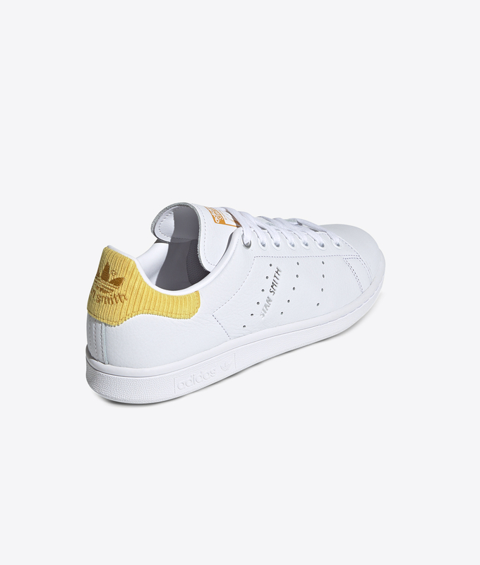 STAN SMITH W 'FTWWHT/SILVMT/CORYEL'
