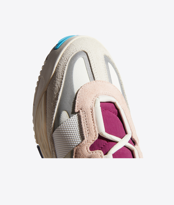NITEBALL 'off white/cream white/pink tint'