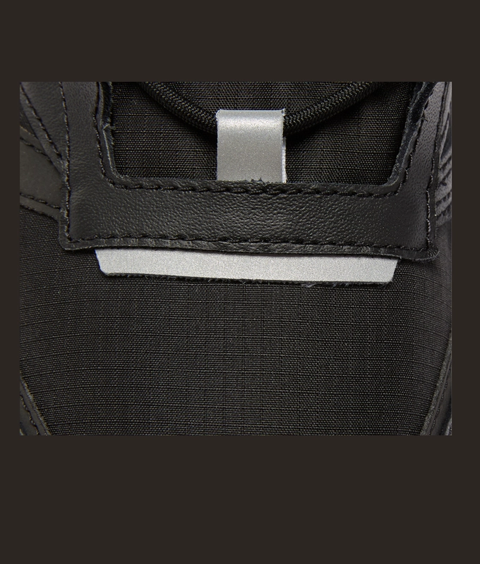 CL LEATHER PREMIER 'black/black/silver met'