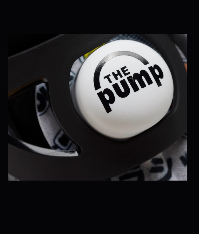 PUMP COURT 'black/white/black'