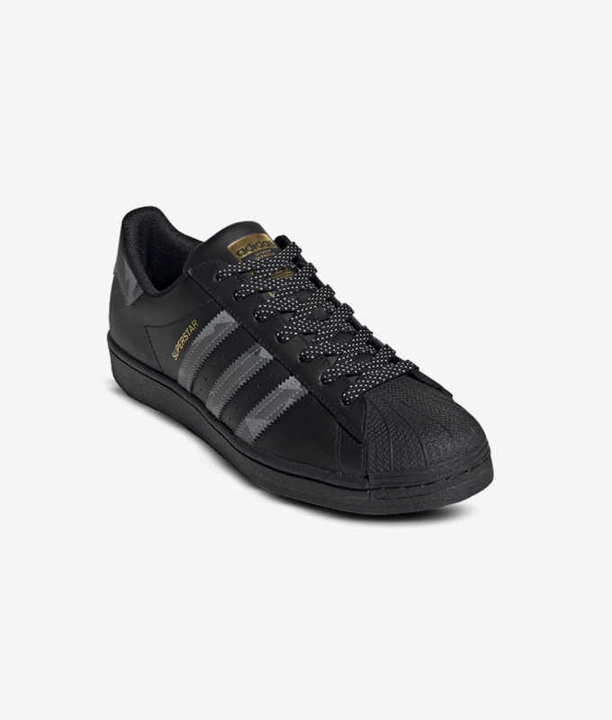 SUPERSTAR 'core black/core black/gold met'