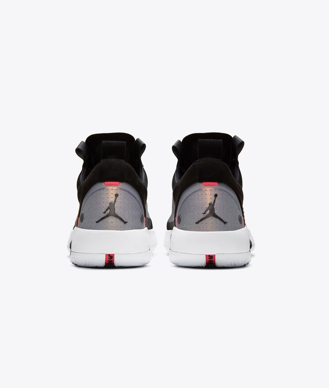 AIR JORDAN XXXIV LOW PF 'BLACK/M SILV'
