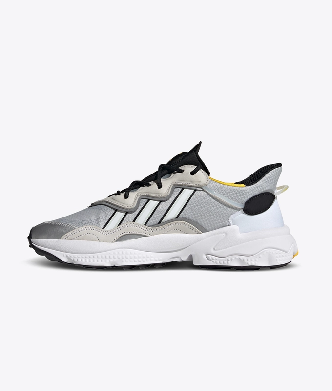 OZWEEGO 'ftwr white/crystal white/wonder glow'