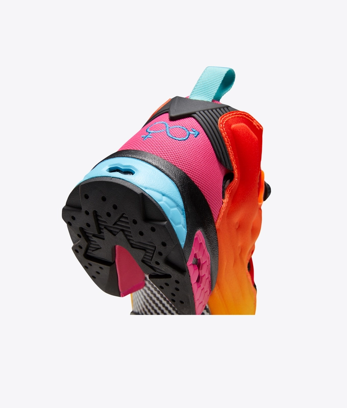 x CHROMAT INSTAPUMP FURY 'SOLAR ORANGE/ALERT YELLOW/BLACK'