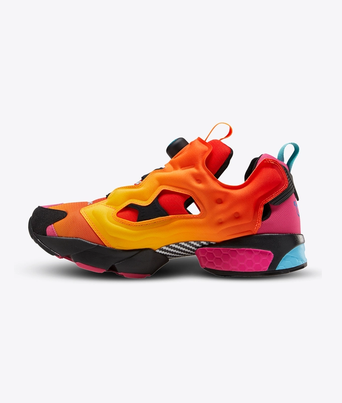 x CHROMAT INSTAPUMP FURY 'SOLAR ORANGE/ALERT YELLOW/BLACK'