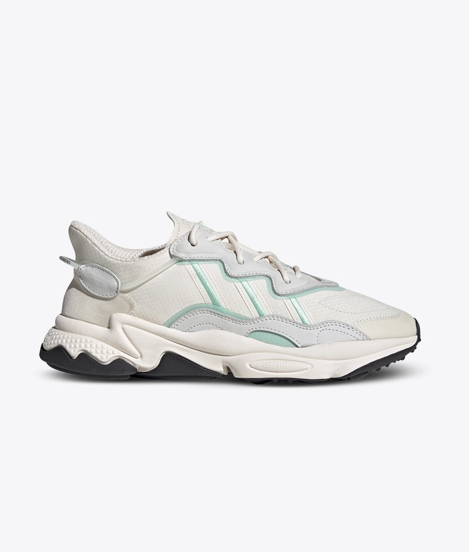 OZWEEGO 'chalk white/blush green/core black'