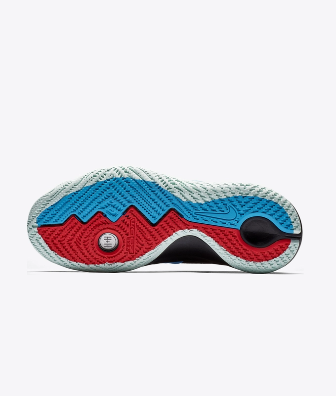 KYRIE FLYTRAP 'BLACK/BLUE HERO-UNIVERSITY RED-IGLOO'