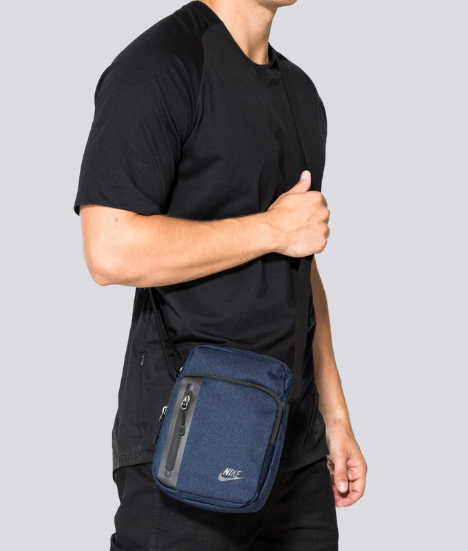 NIKE TECH SMALL ITEMS BAG 'OBSIDIAN/BLACK'