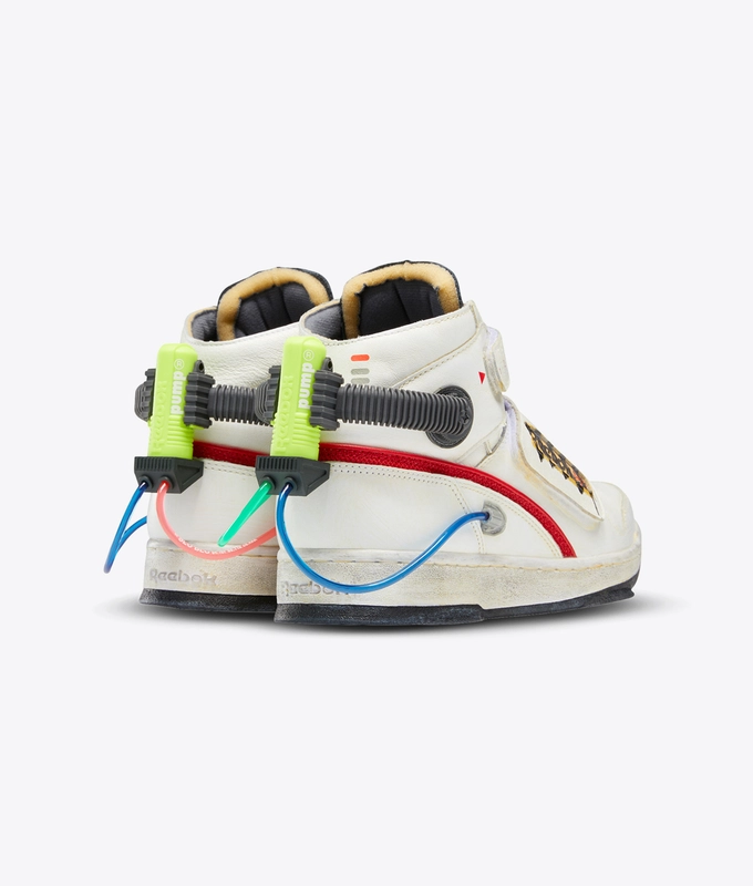 GHOST SMASHER 'WHITE/TRUE GREY 8/SCARLET'