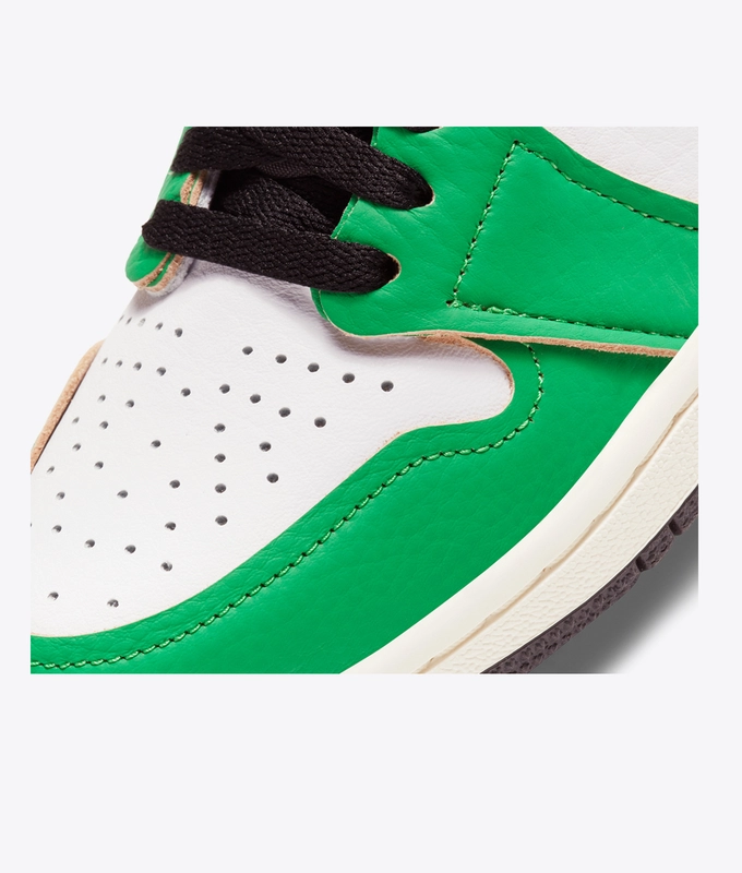 WMNS AIR JORDAN 1 HIGH OG