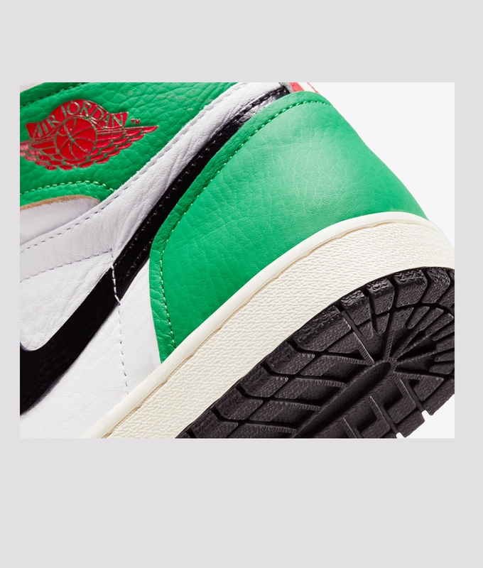 WMNS AIR JORDAN 1 HIGH OG