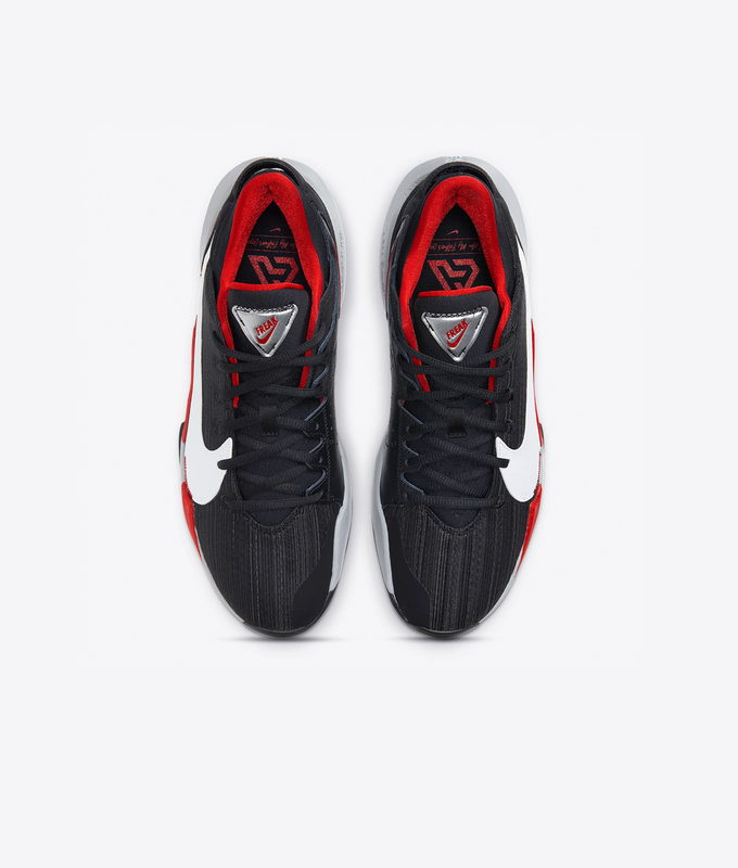 ZOOM FREAK 2 'BLACK/WHITE-UNIVERSITY RED'