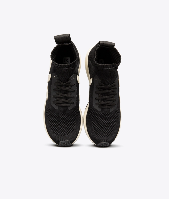 X RICK OWENS V-KNIT RUNNER MID 'BLACK PIERRE'